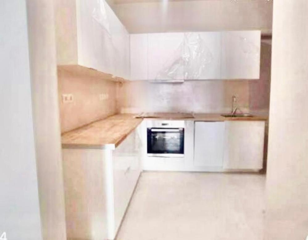 Economy Shared Apartment D In Central Atenas Exterior foto